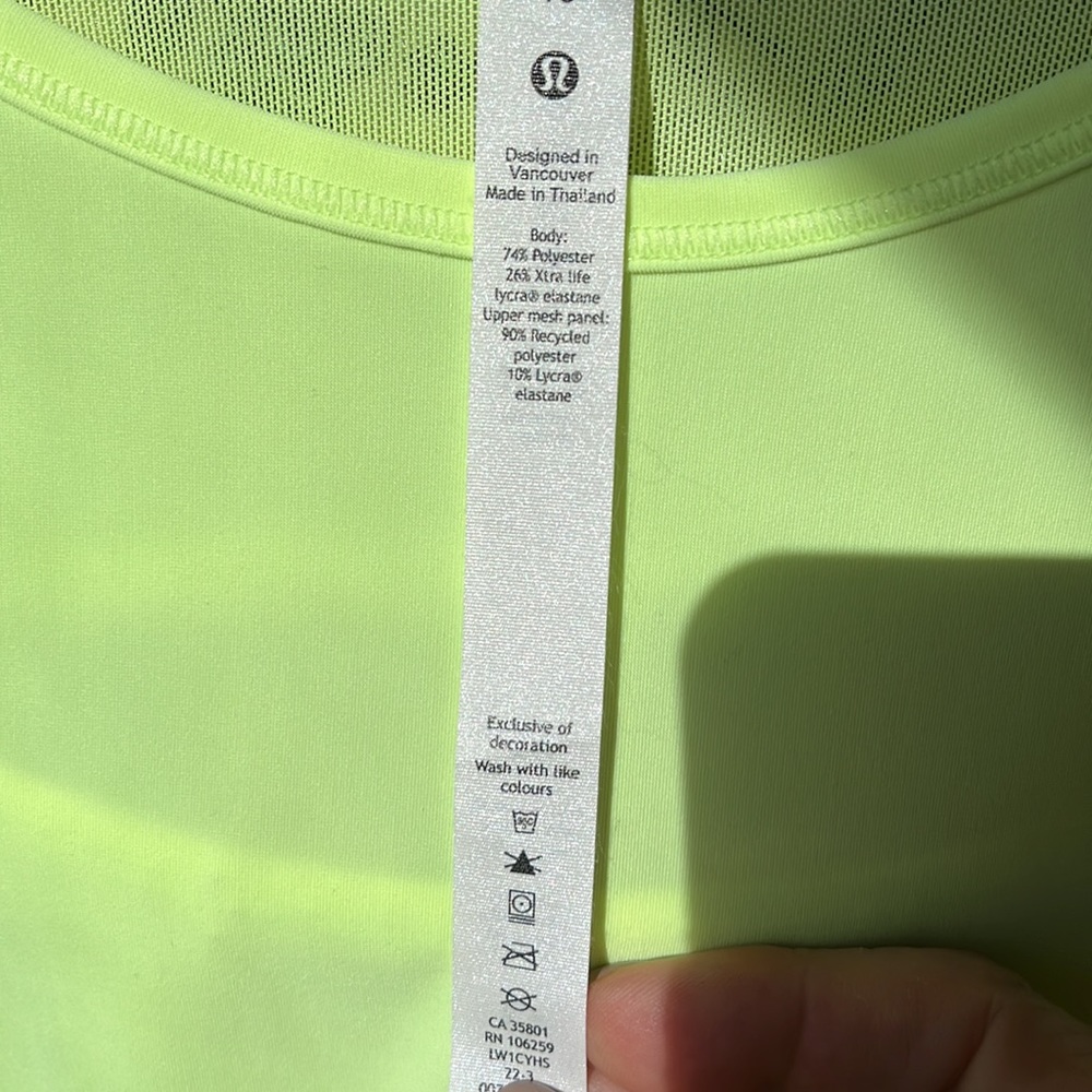 NWOT Lululemon-Athletica Sculp Tank with Vent - Picture 6 of 8